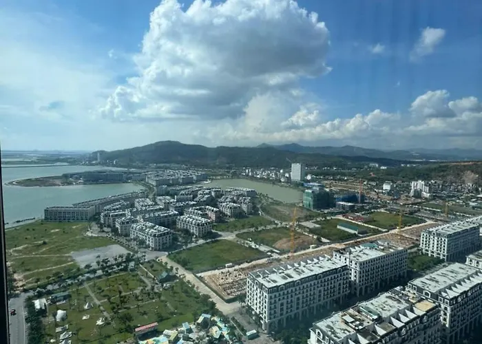 Aparthotel A La Carte Bay Ha Long