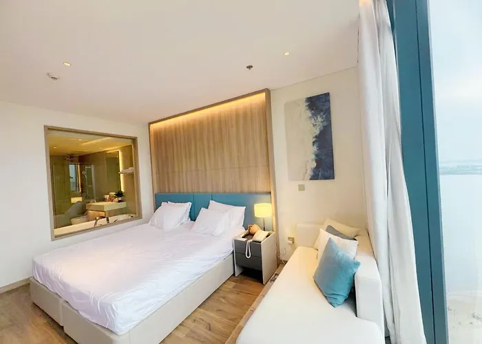 A La Carte Bay Aparthotel *